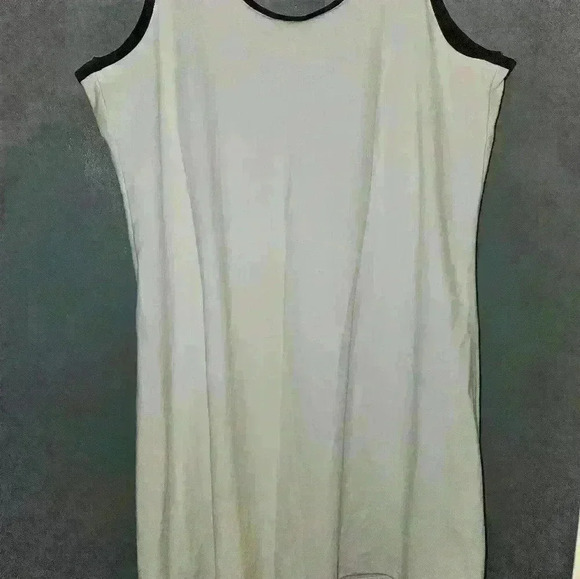 Reebok Womans White Athletic Dress Size XXL. - Picture 4 of 13